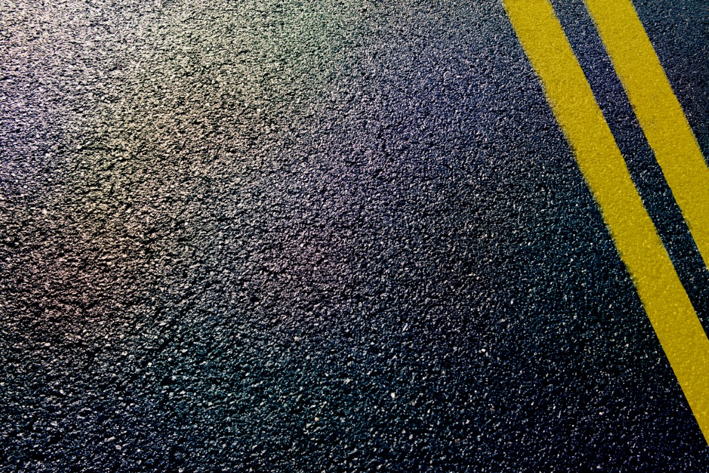 The Role Of Temperature In Paving Asphalt - Black And Yellow Pavement Inc