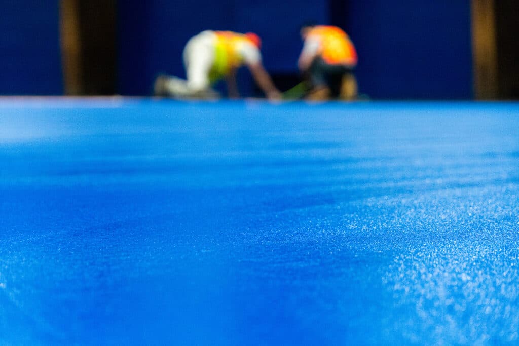 sport-paint-blue-court