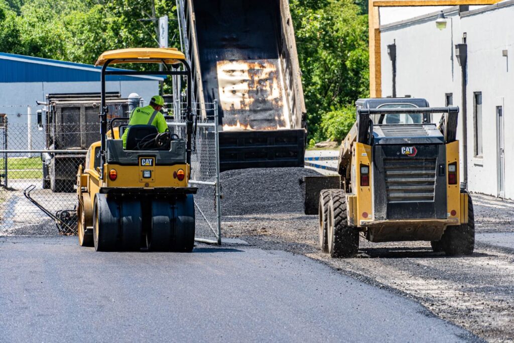 Paving Construction Machine