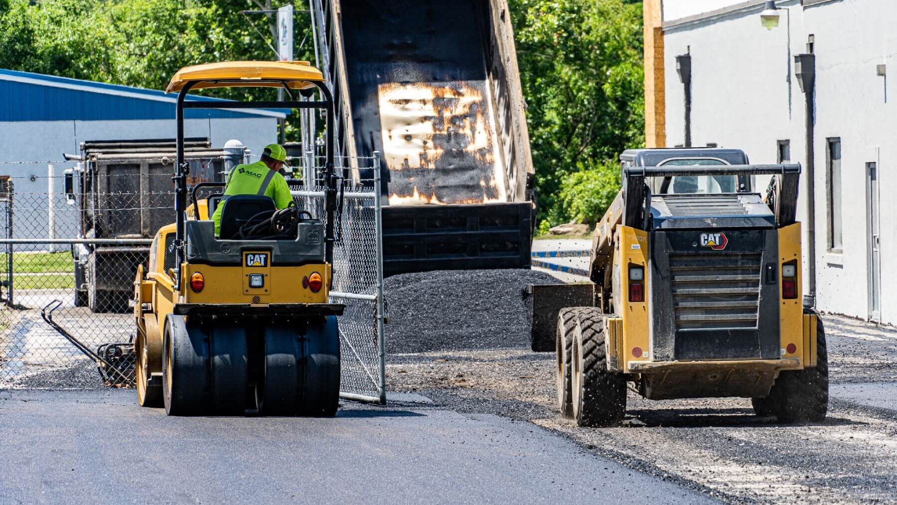 Paving Construction Machine